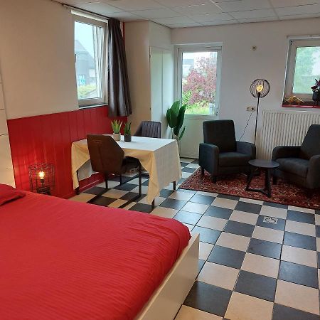 Gasthuys De Peel Bed & Breakfast Ospel Exterior photo