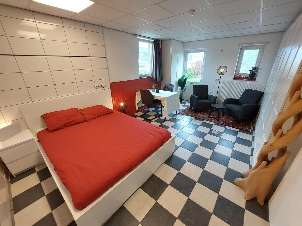 Gasthuys De Peel Bed & Breakfast Ospel Exterior photo